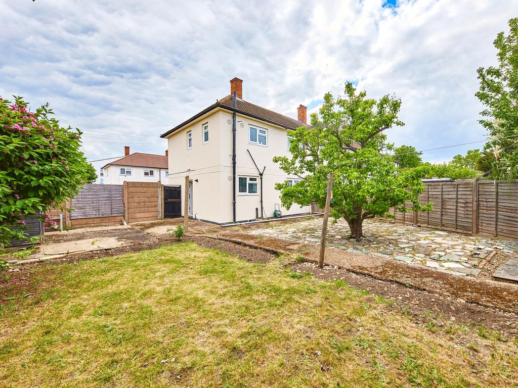 Detached house exterior, garden