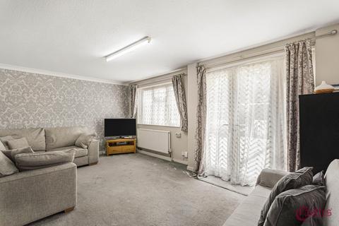 Daubeney Road, London