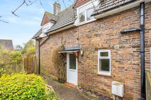 3 bedroom house to rent, Halsford Croft, East Grinstead