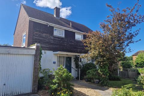 4 bedroom detached house for sale, Sycamore Avenue, Porthcawl CF36