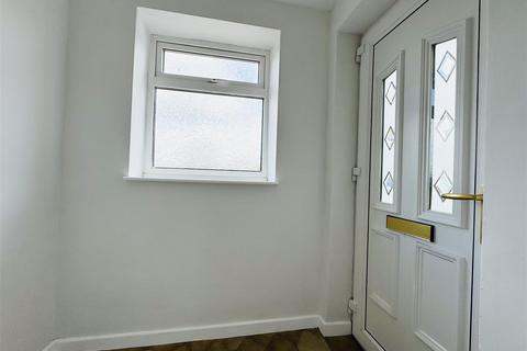 4 bedroom detached house for sale, Park Avenue, Huddersfield HD8 8JG