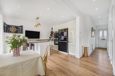 3 bedroom semi-detached house for sale, Brookmead Avenue, Bromley
