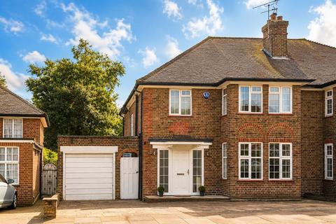 Fairview Way, Edgware HA8