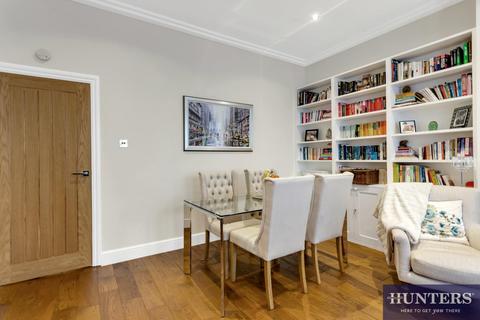 1 bedroom apartment for sale, Finchley Road, Hampstead, London, NW3