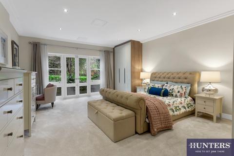 1 bedroom apartment for sale, Finchley Road, Hampstead, London, NW3