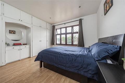 3 bedroom detached house for sale, Cherry Orchard, West Drayton UB7