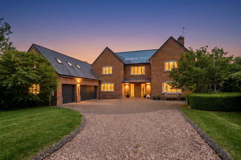 6 bedroom detached house for sale, Village Street, Pickworth