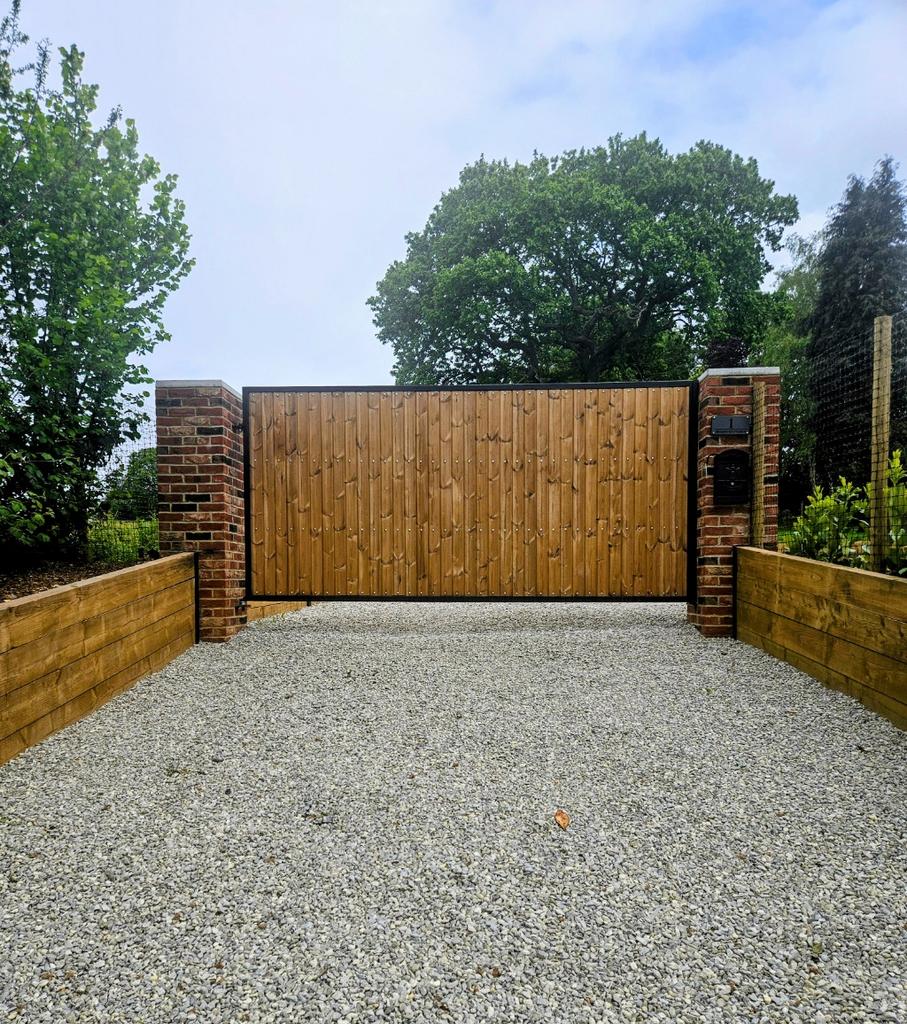 Driveway view, driveway