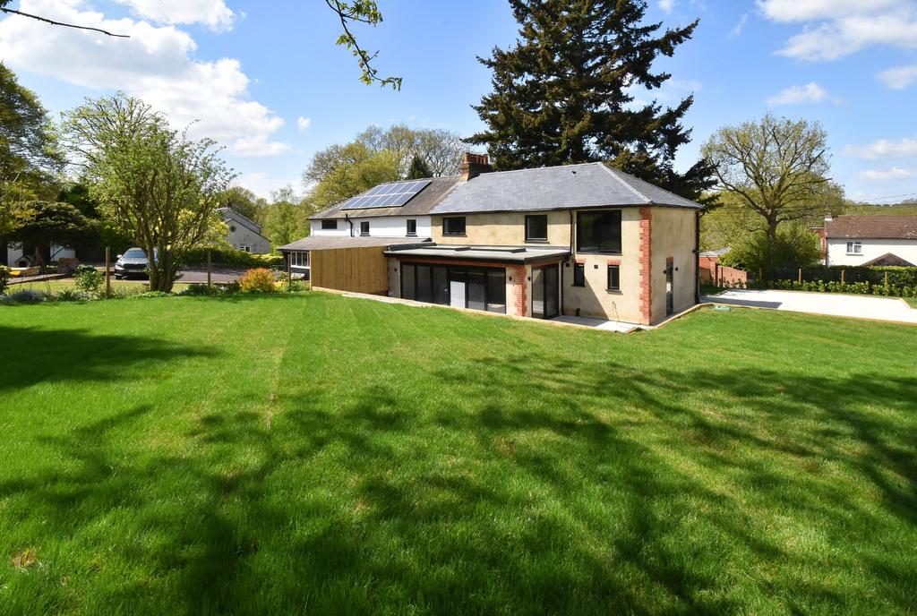 Detached house exterior, garden