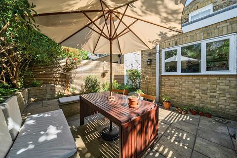 2 bedroom terraced house for sale, Chantrey Road, Brixton, London, SW9