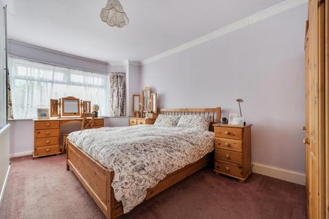 4 bedroom detached bungalow for sale, Fauchons Close, Bearsted, Maidstone