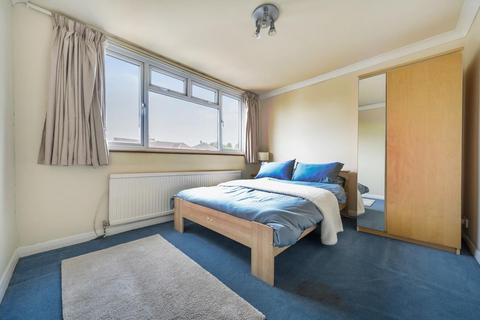 4 bedroom detached bungalow for sale, Fauchons Close, Bearsted, Maidstone