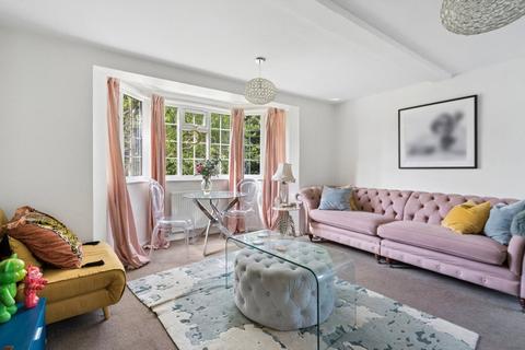 1 bedroom apartment for sale, Heath House, 31 Milton Road, Ickenham, UB10