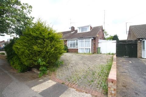 Semi-detached bungalow - Shelley Drive, Bletchley, Milton Keynes