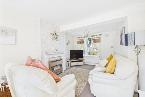 3 bedroom semi-detached house for sale, Carlton Road, Newark