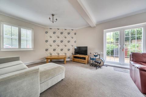 3 bedroom semi-detached house for sale, Fishbourne Road East, Chichester, PO19