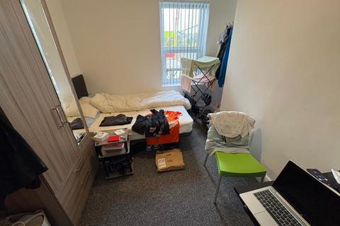 4 bedroom terraced house to rent, Marlborough Road, Brynmill, SA2