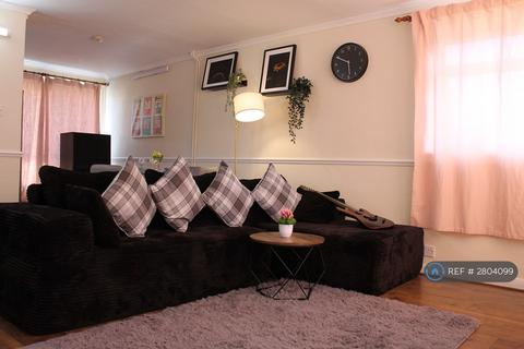 2 bedroom flat to rent, Liebenrood Road, Reading, RG30