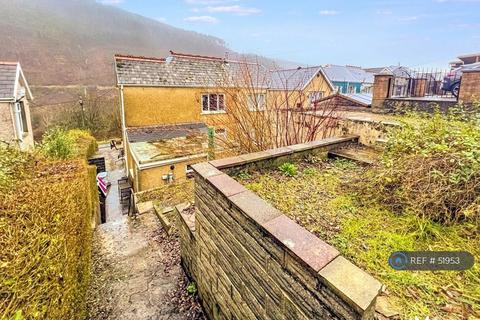 3 bedroom semi-detached house to rent, Pentwyn Road, Port Talbot, SA13