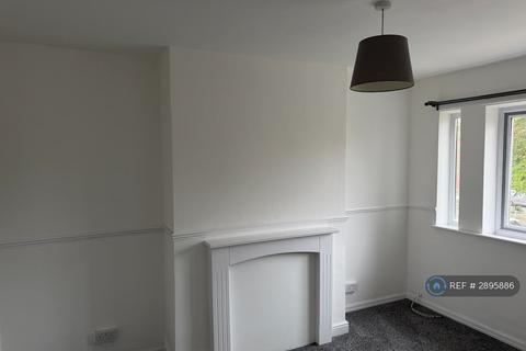 2 bedroom flat to rent, High Street North, Dunstable, LU6