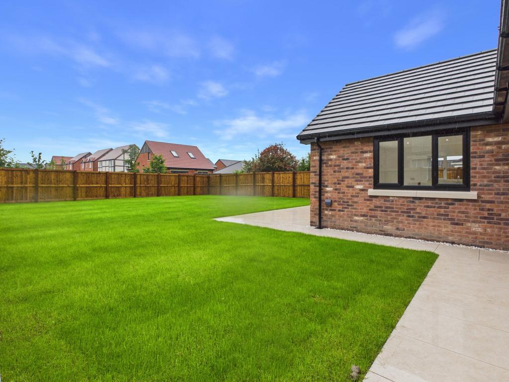 House exterior, garden