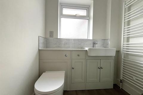 2 bedroom bungalow for sale, The Oaks, Hemyock, Cullompton