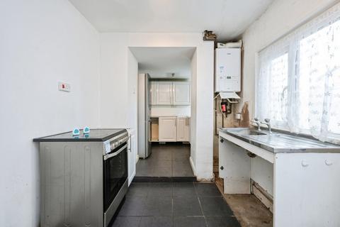 2 bedroom semi-detached house for sale, King Street, Kempston, Bedford, Bedfordshire, MK42