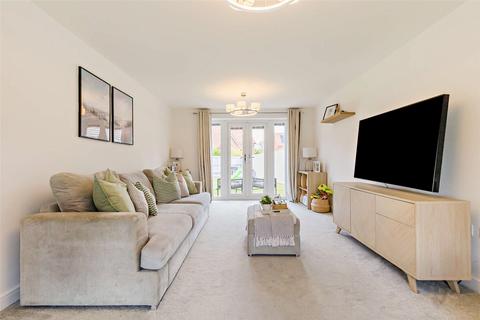 4 bedroom detached house for sale, Autumn Gardens, Wymondham, Norfolk, NR18