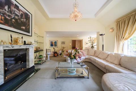 5 bedroom semi-detached house for sale, Broadlands Road,  Highgate,  N6