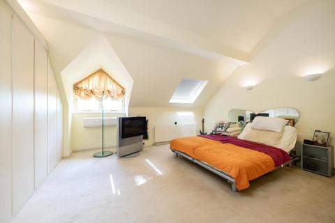 5 bedroom semi-detached house for sale, Broadlands Road,  Highgate,  N6