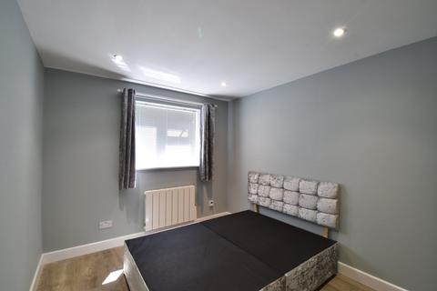 1 bedroom ground floor maisonette to rent, Murrain Drive, Downswood, ME15