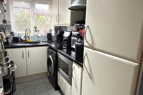 1 bedroom ground floor flat for sale, Penney Brook Fold, Hazel Grove, SK7