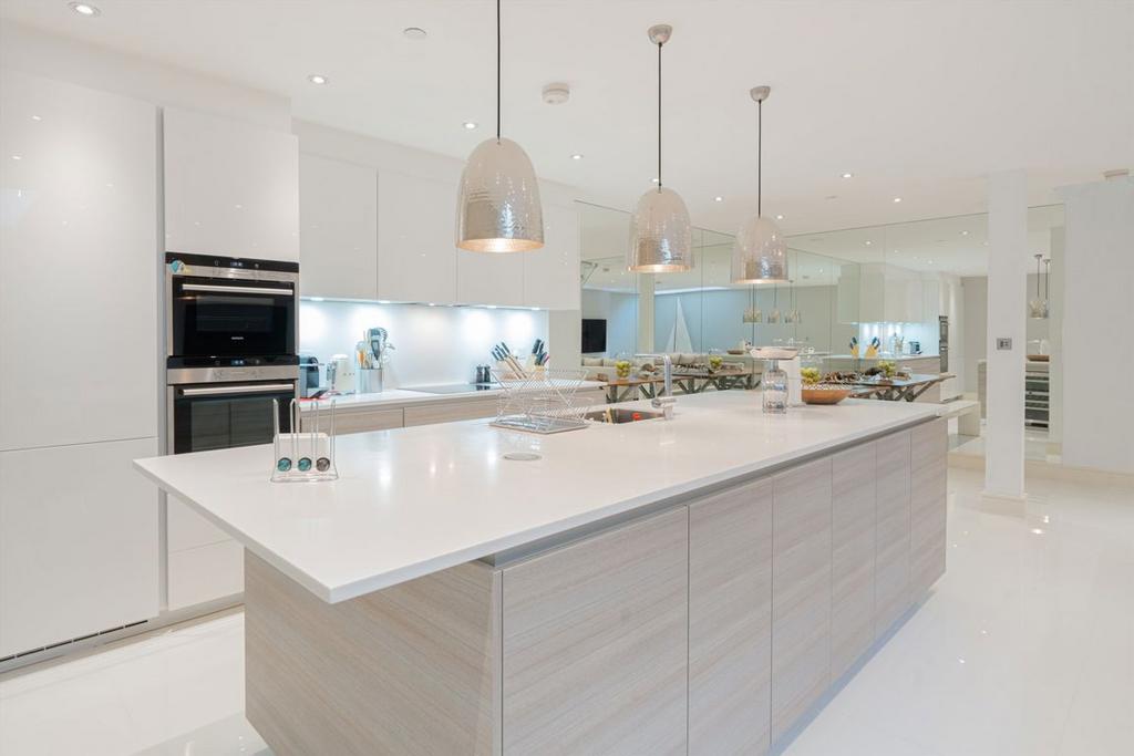 Kitchen, open plan living