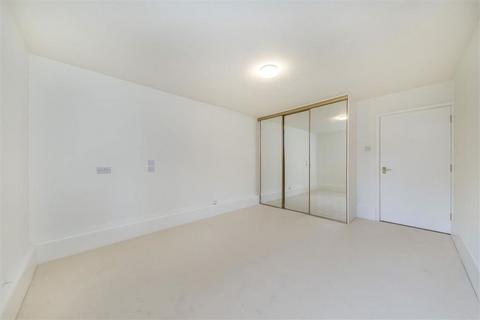 1 bedroom flat for sale, Westcombe Park Road, London SE3