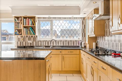 3 bedroom semi-detached bungalow for sale, Leicester LE18