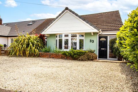 3 bedroom semi-detached bungalow for sale, Leicester LE18
