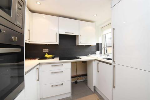 undefined, Stokes Court, East Finchley, N2