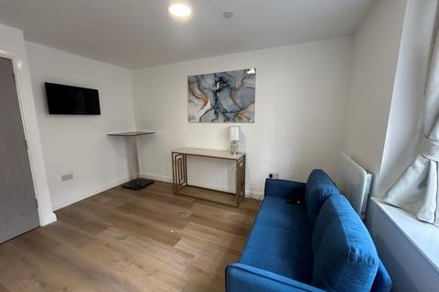 1 bedroom apartment to rent, Mount Stuart Square, Caerdydd, CF10