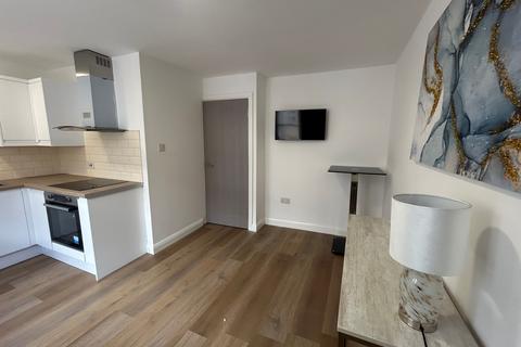 1 bedroom apartment to rent, Mount Stuart Square, Caerdydd, CF10