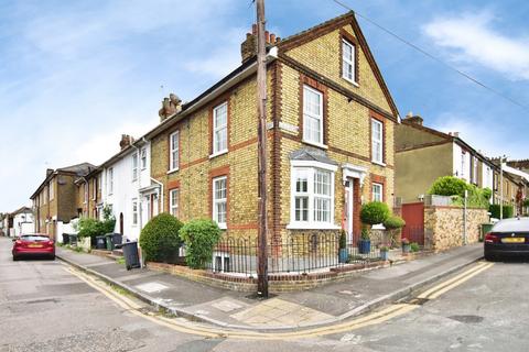 2 bedroom end of terrace house for sale, Randall Street, Maidstone, Kent, ME14