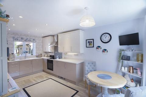 3 bedroom detached house for sale, Old Farm Close, Rugby, CV22