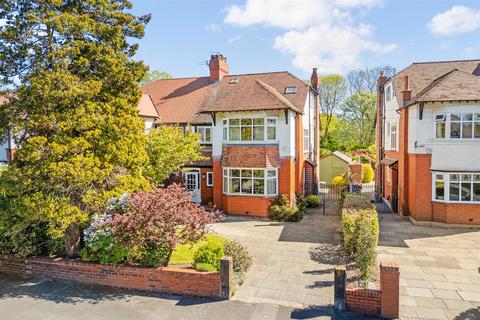 5 bedroom semi-detached house for sale, Framingham Road, Sale