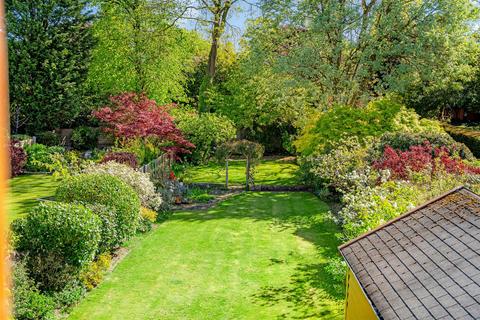 5 bedroom semi-detached house for sale, Framingham Road, Sale