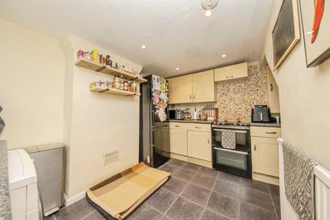 2 bedroom terraced house for sale, Lacey Street, Ipswich