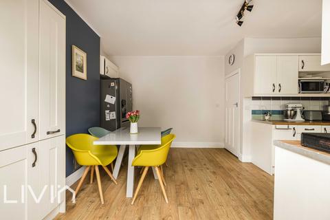 4 bedroom house for sale, London SW16