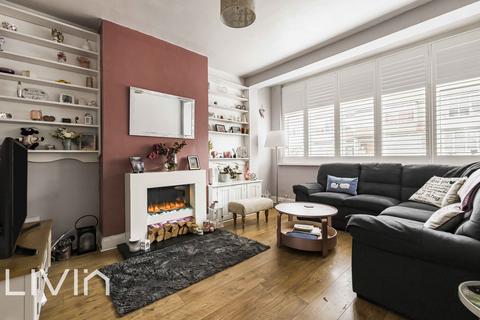4 bedroom house for sale, London SW16