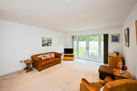 3 bedroom bungalow for sale, Bransdale Heights, Forest Town, Mansfield, Nottinghamshire, NG19