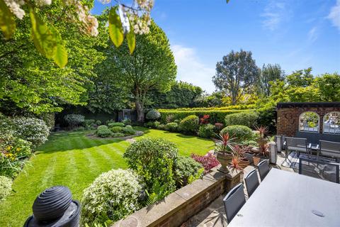 5 bedroom house for sale, Turner Close, Hampstead Garden Suburb NW11
