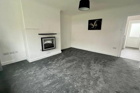 3 bedroom semi-detached house to rent, Crampton Avenue, Mansfield, NG18