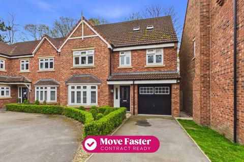 Detached house - Cleminson Gardens, Cottingham, HU16 4RW